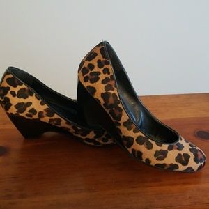 Jessica Simpson leopard print wedges